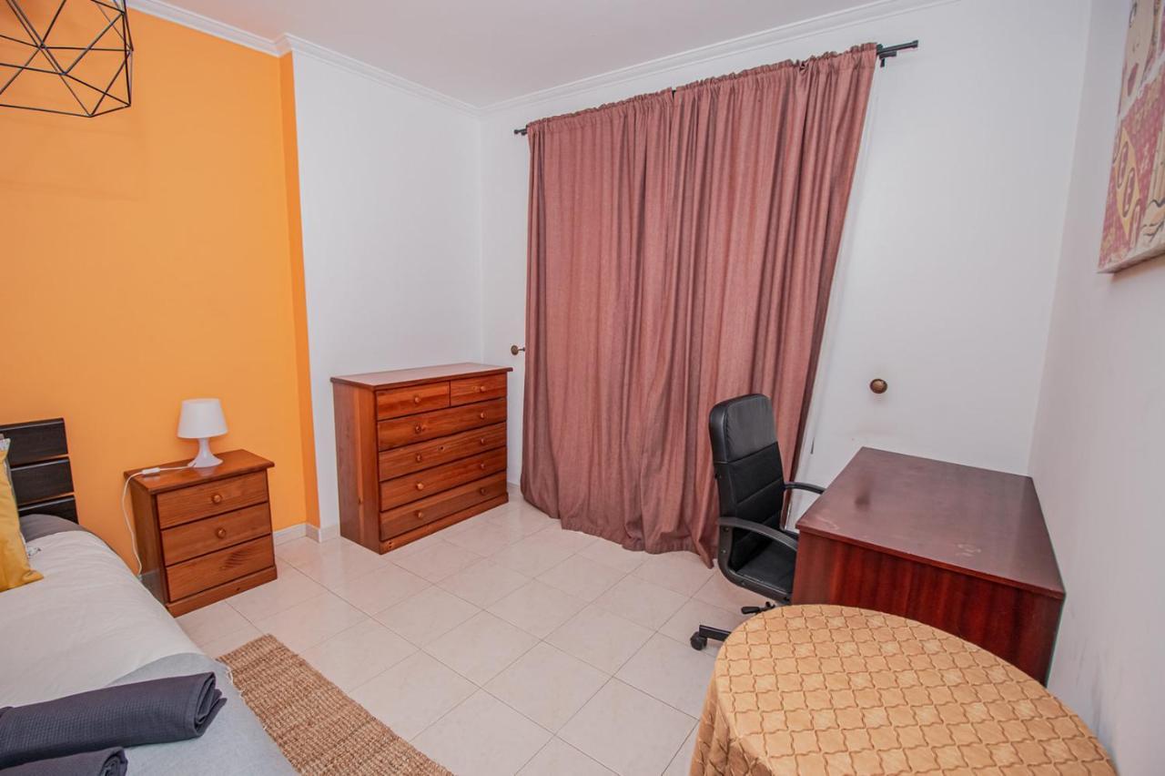 Charming Private Rooms In An Apartment A2 Penha - District de Faro Extérieur photo